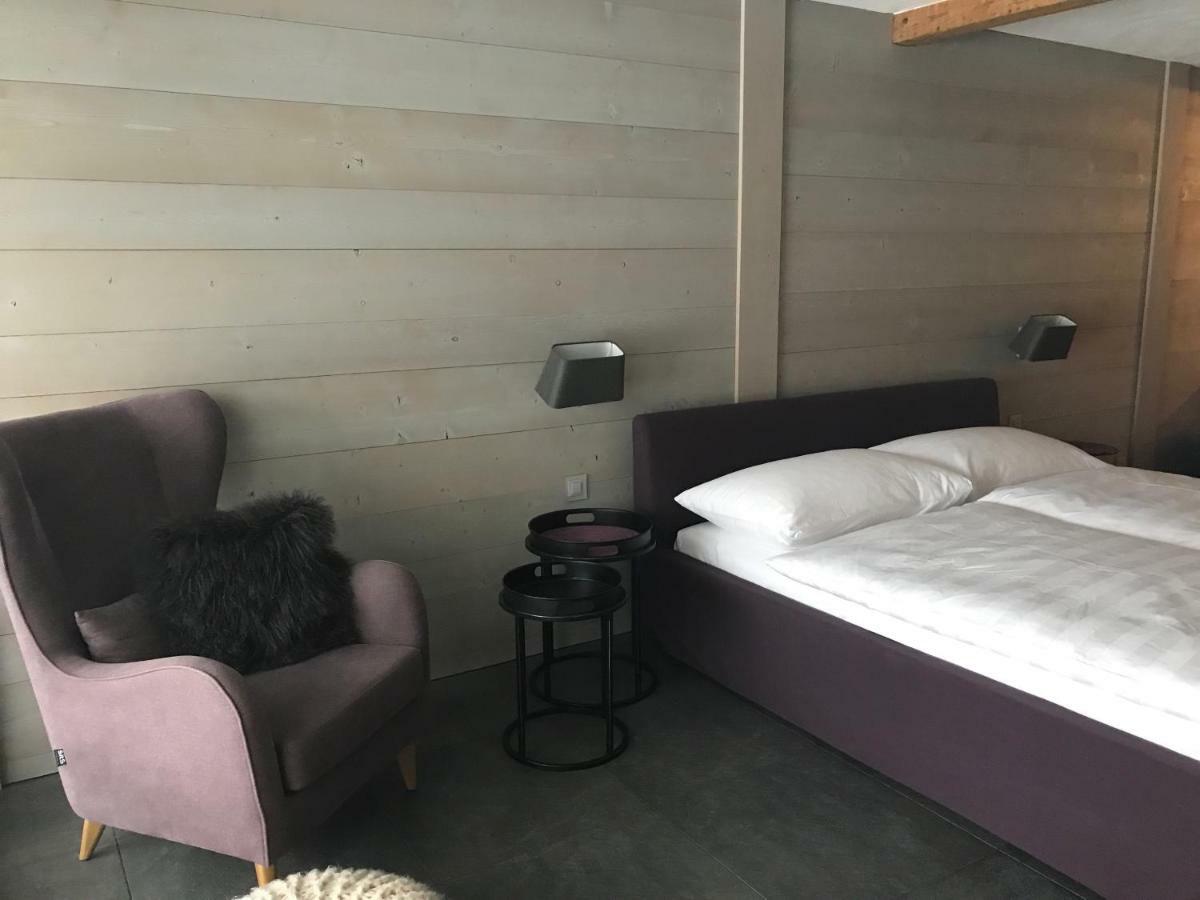 Charly Studio In Gstaad Eksteriør bilde